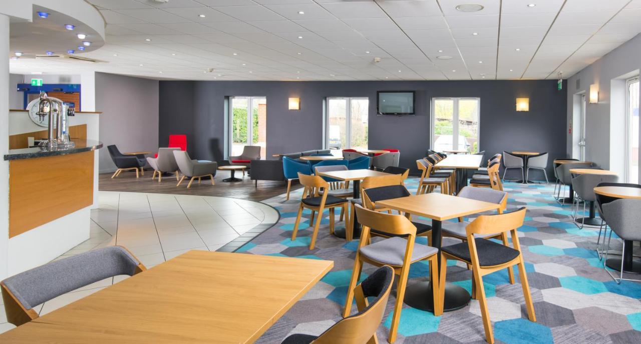 Holiday Inn Express Manchester East By Ihg Ngoại thất bức ảnh