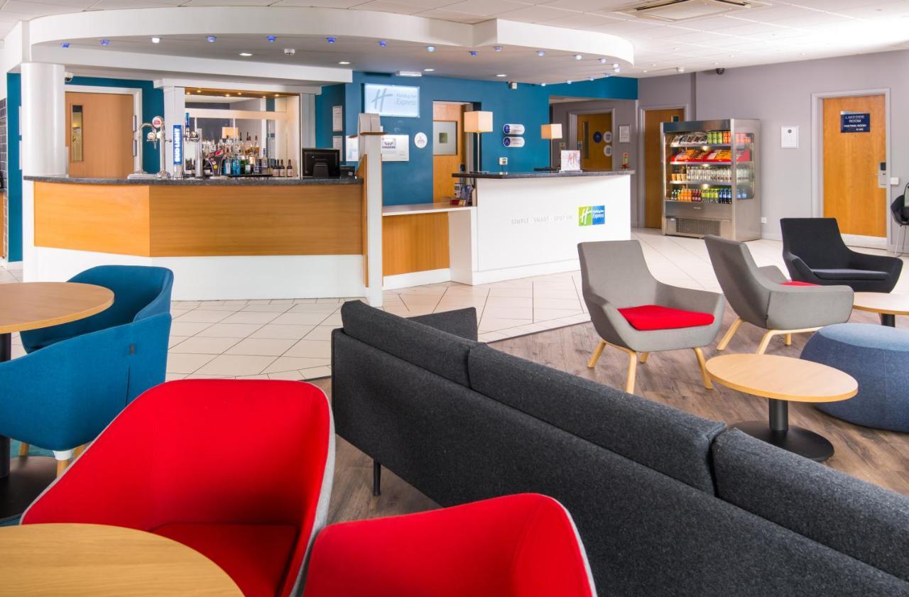 Holiday Inn Express Manchester East By Ihg Ngoại thất bức ảnh