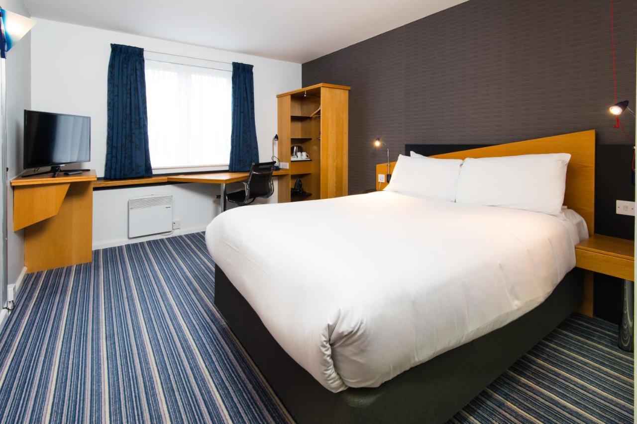 Holiday Inn Express Manchester East By Ihg Ngoại thất bức ảnh