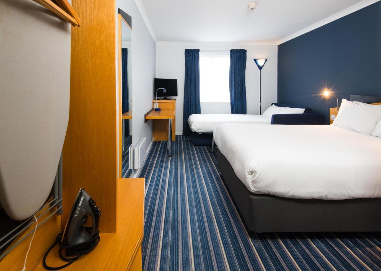 Holiday Inn Express Manchester East By Ihg Ngoại thất bức ảnh